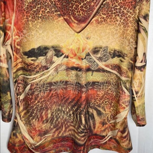 M by Amour Animal Print Blouse - Picture 2 of 4